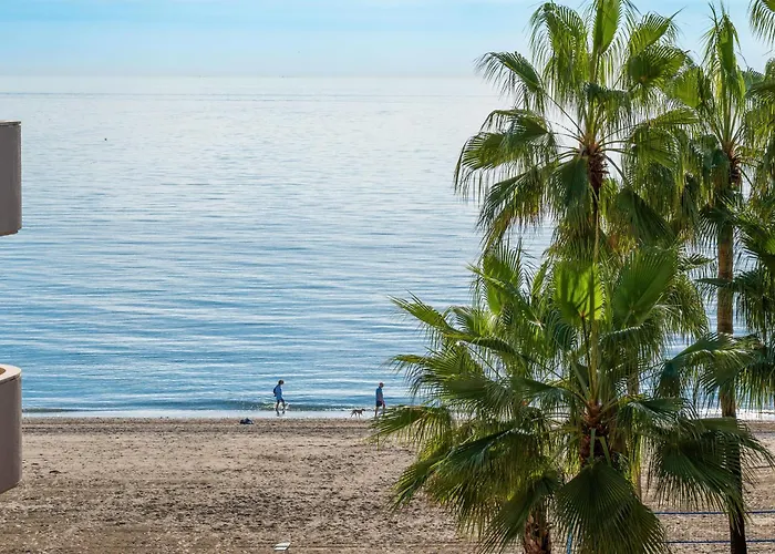 Beachfront Center Appartement